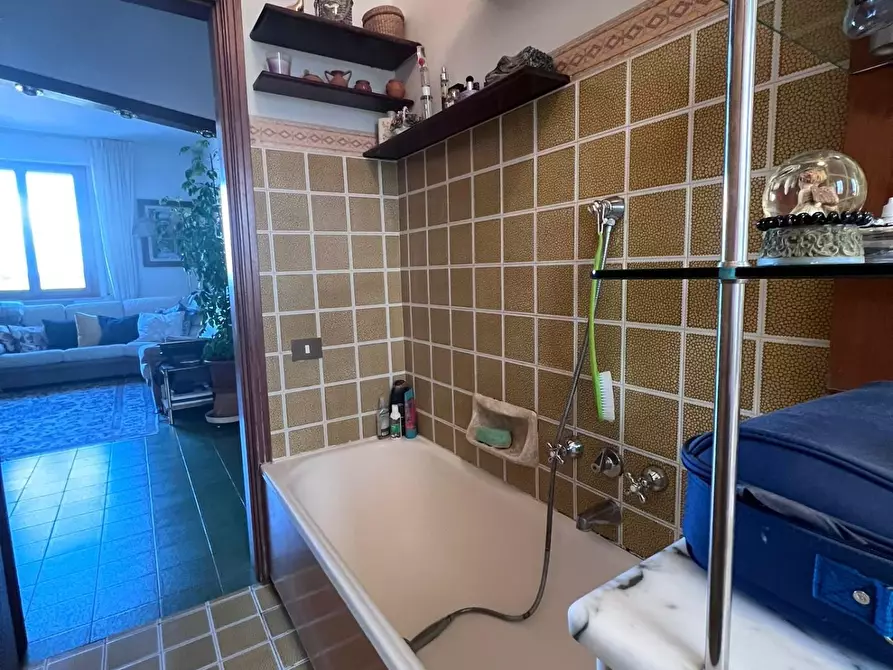 Immagine 12 di Appartamento in vendita  a Castelfiorentino