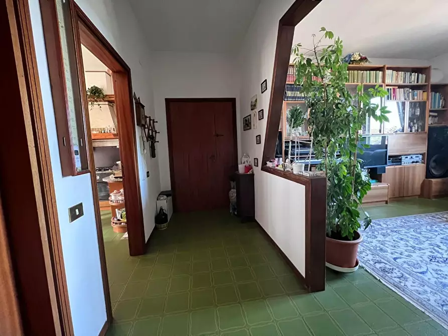 Immagine 9 di Appartamento in vendita  a Castelfiorentino