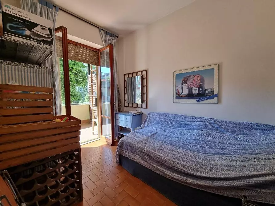 Immagine 8 di Appartamento in vendita  a Massa