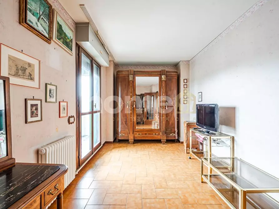 Immagine 20 di Appartamento in vendita  a Reggio Nell'emilia