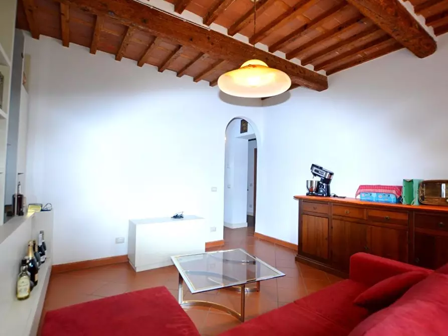 Immagine 3 di Villa in vendita  a Porcari