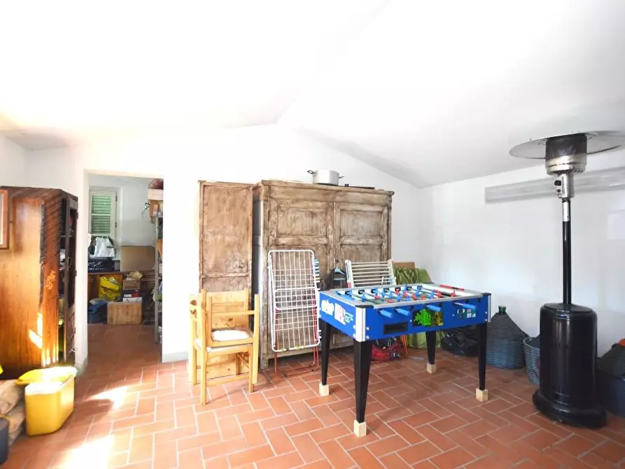 Immagine 36 di Villa in vendita  a Porcari