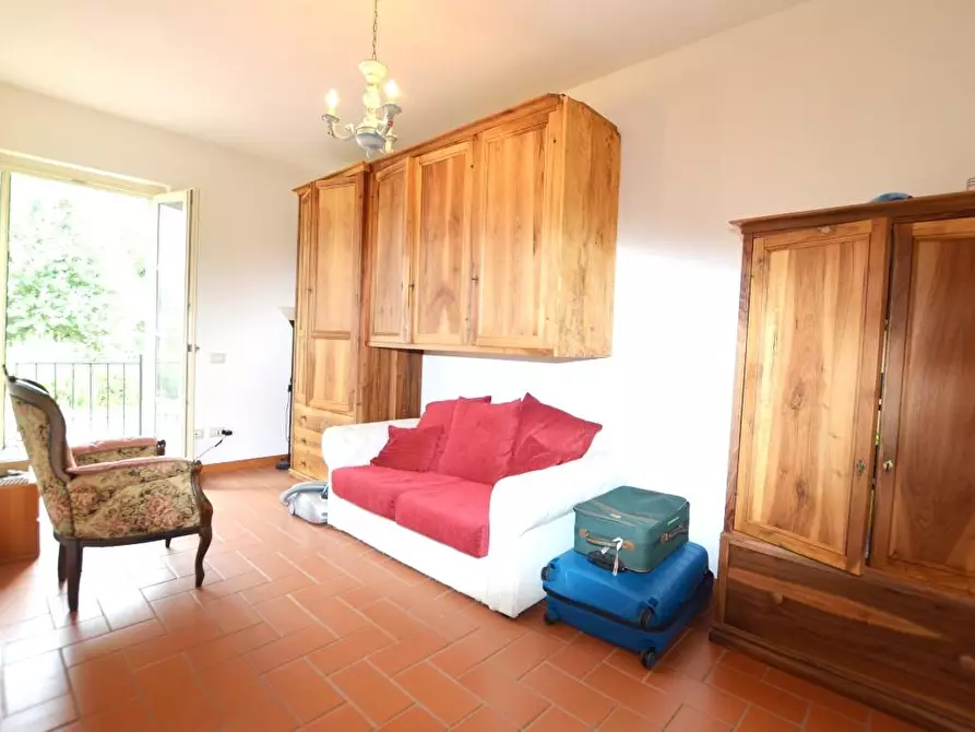 Immagine 20 di Villa in vendita  a Porcari