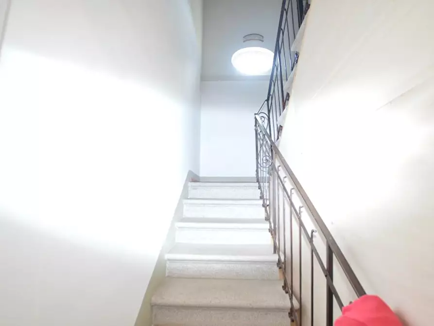 Immagine 25 di Villa in vendita  a Porcari