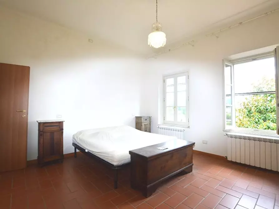 Immagine 14 di Villa in vendita  a Porcari