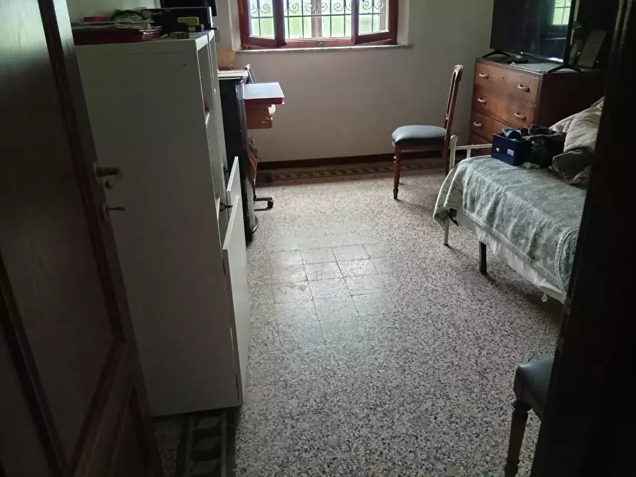 Immagine 7 di Villa in vendita  a Cascina