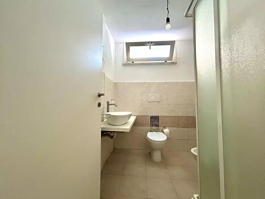 Immagine 18 di Casa bifamiliare in vendita  a Crespina Lorenzana