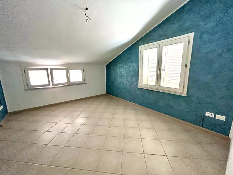 Immagine 9 di Casa bifamiliare in vendita  a Crespina Lorenzana