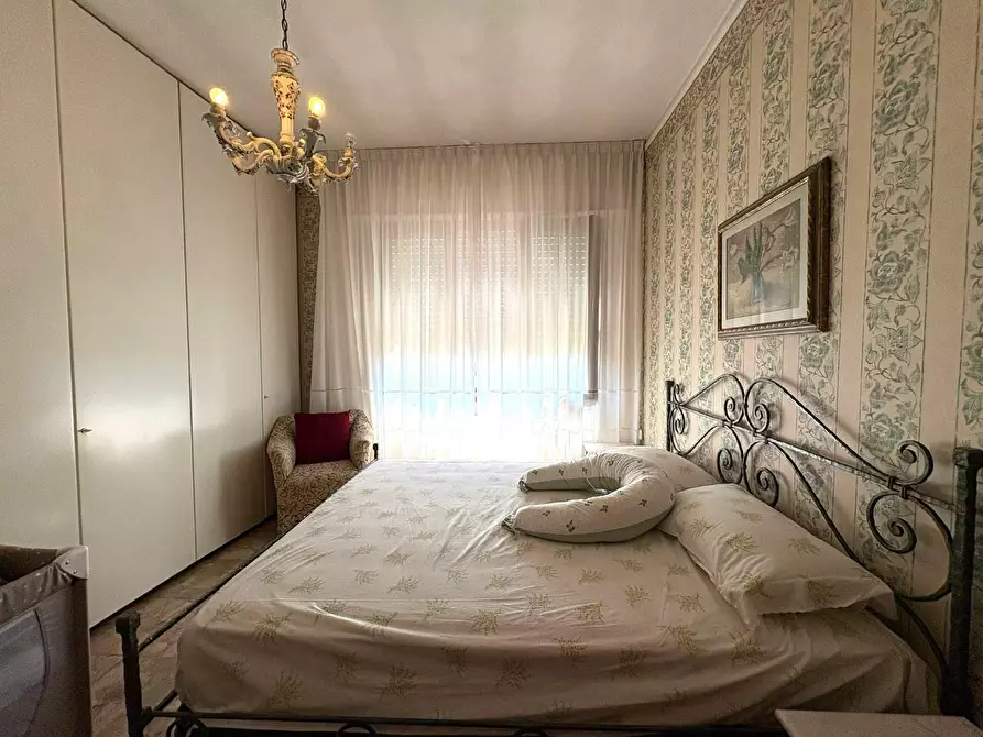 Immagine 25 di Appartamento in vendita  a Massa