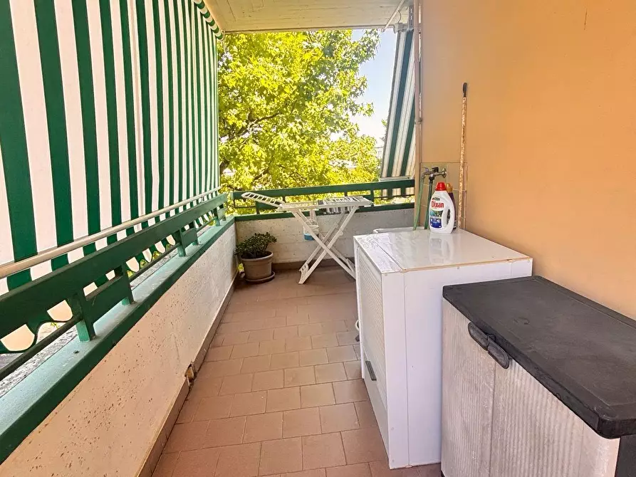 Immagine 15 di Appartamento in vendita  a Massa