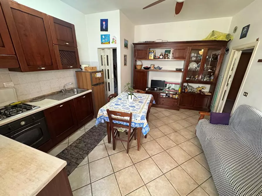 Immagine 2 di Appartamento in vendita  a Rosignano Marittimo