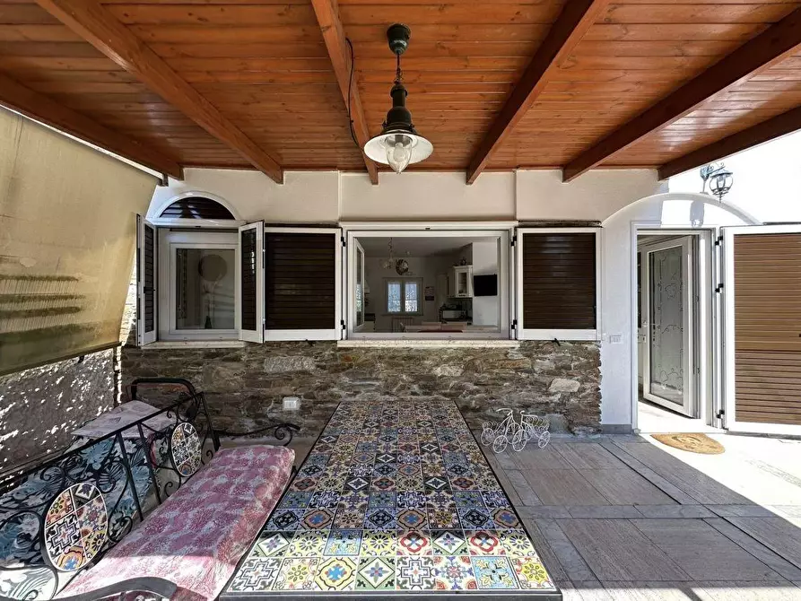 Immagine 23 di Villa in vendita  a Ameglia