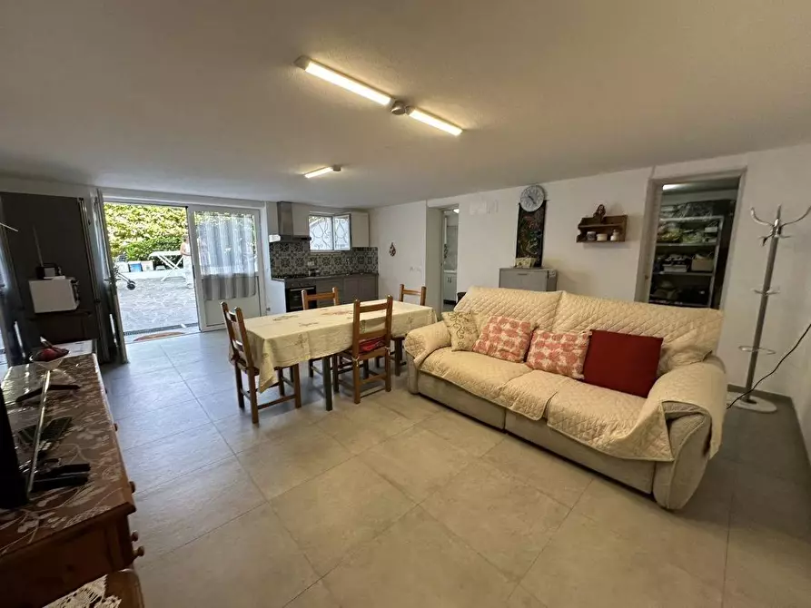 Immagine 46 di Villa in vendita  a Ameglia