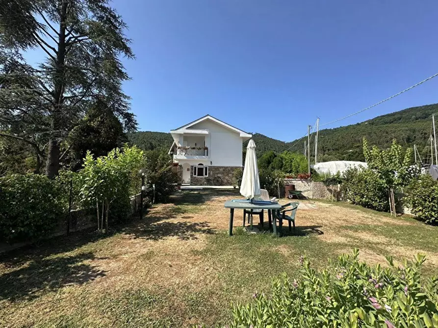 Immagine 40 di Villa in vendita  a Ameglia
