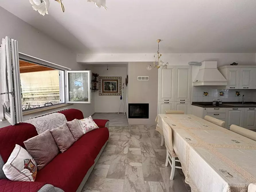 Immagine 15 di Villa in vendita  a Ameglia