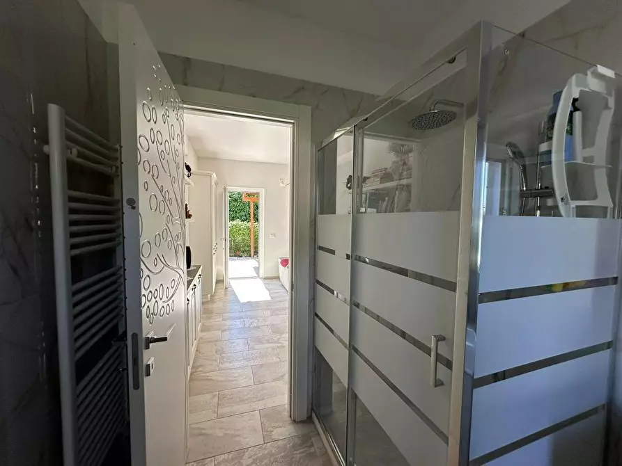 Immagine 20 di Villa in vendita  a Ameglia