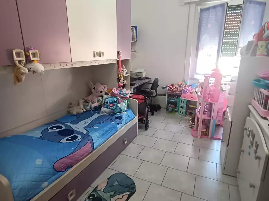 Immagine 22 di Appartamento in vendita  a Carrara