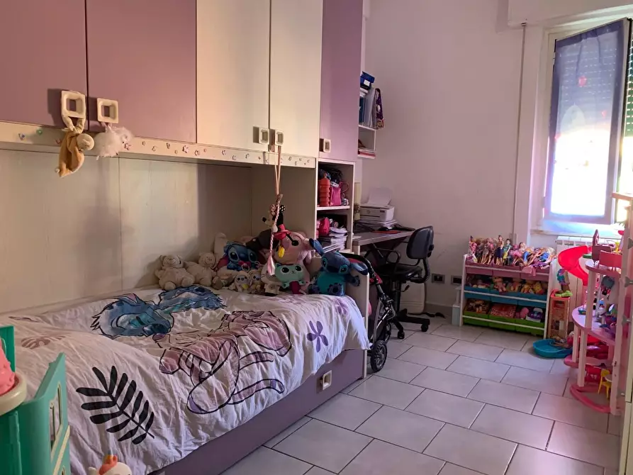 Immagine 15 di Appartamento in vendita  a Carrara