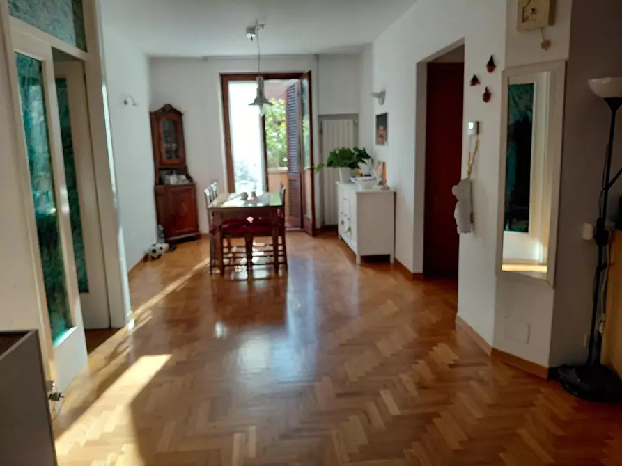 Immagine 6 di Casa bifamiliare in vendita  a Poggibonsi