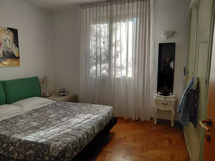 Immagine 15 di Casa bifamiliare in vendita  a Poggibonsi