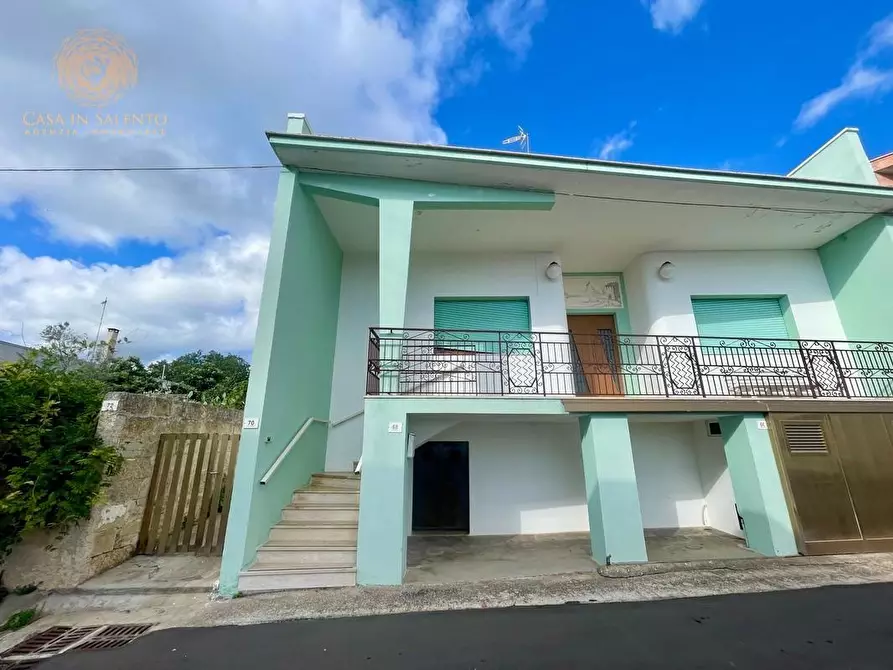 Immagine 2 di Casa indipendente in vendita  a Morciano Di Leuca