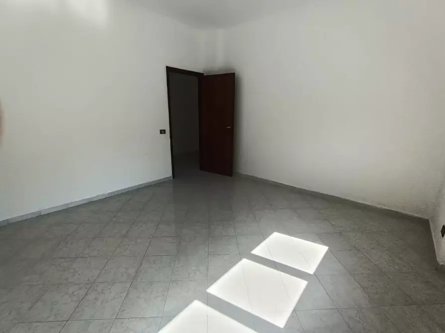 Immagine 15 di Appartamento in vendita  a Carrara