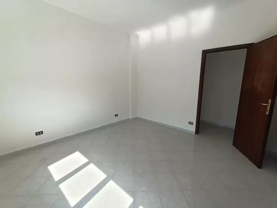 Immagine 12 di Appartamento in vendita  a Carrara