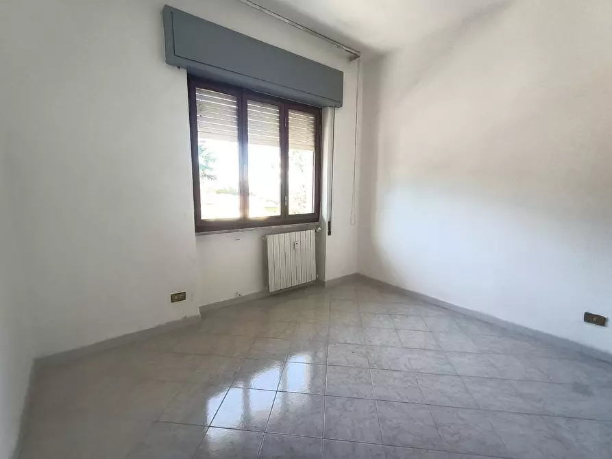 Immagine 17 di Appartamento in vendita  a Carrara