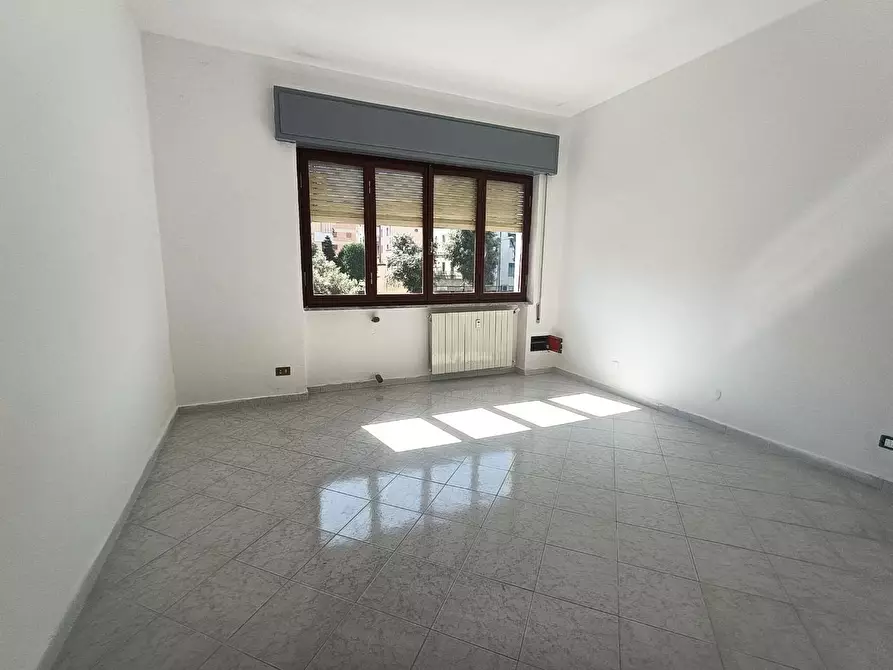 Immagine 14 di Appartamento in vendita  a Carrara