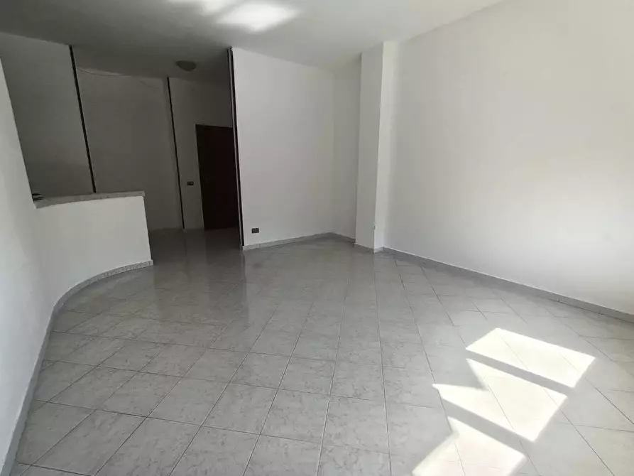 Immagine 4 di Appartamento in vendita  a Carrara