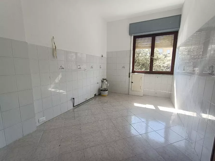 Immagine 6 di Appartamento in vendita  a Carrara