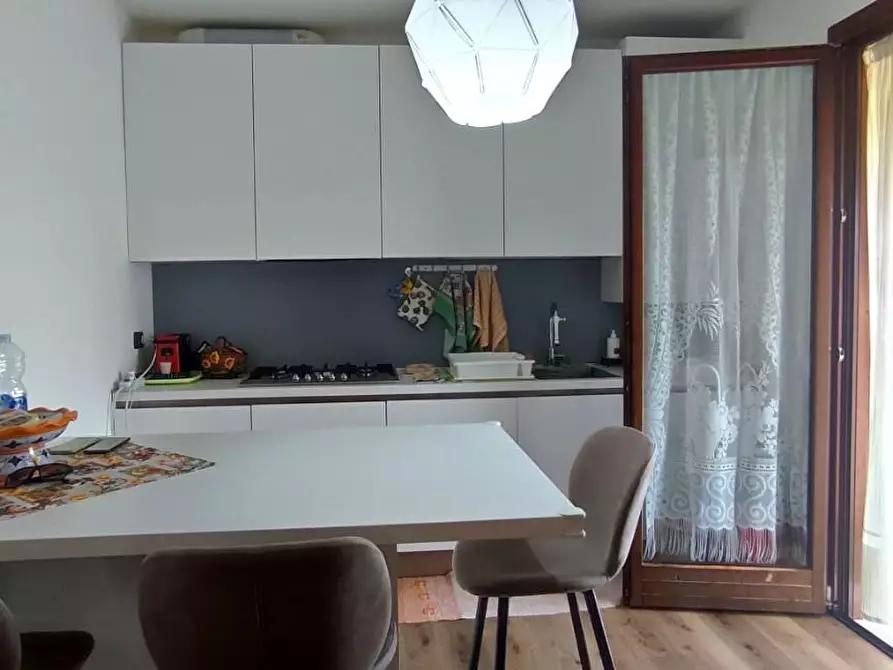 Immagine 2 di Appartamento in vendita  a Treviso