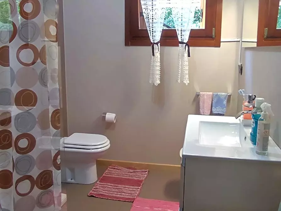 Immagine 16 di Appartamento in vendita  a Treviso