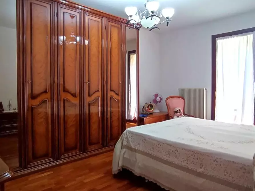 Immagine 14 di Appartamento in vendita  a Treviso