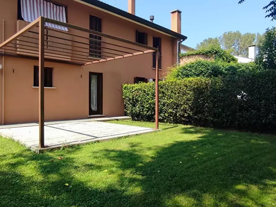 Immagine 9 di Appartamento in vendita  a Treviso