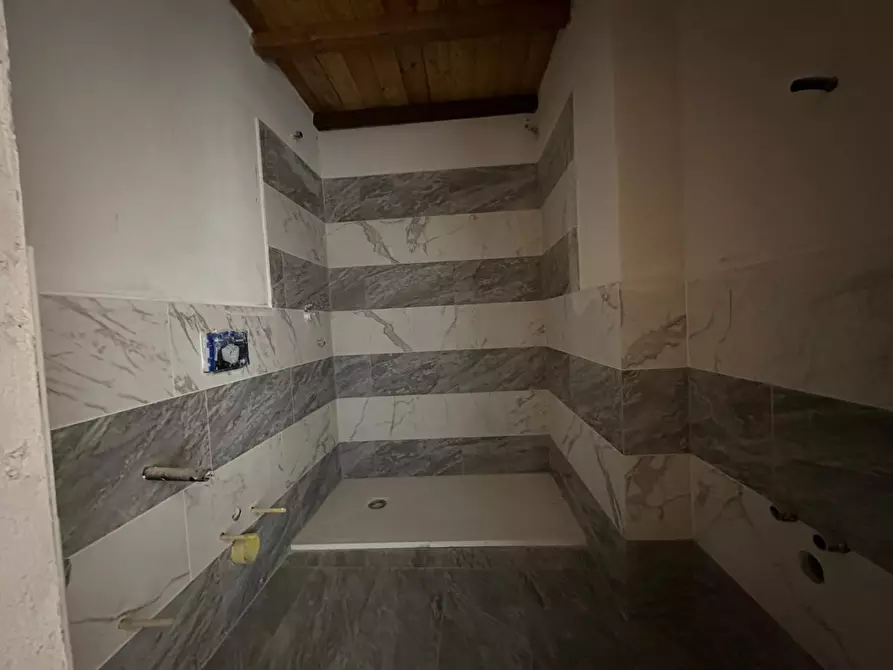 Immagine 8 di Appartamento in vendita  a Pisa