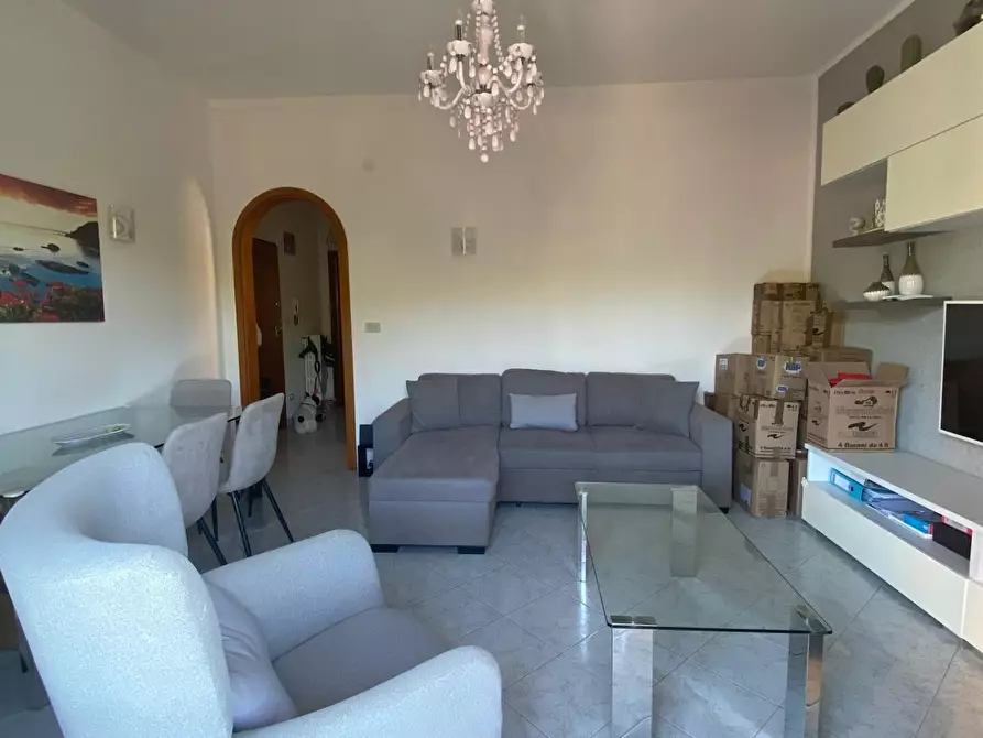 Immagine 5 di Appartamento in vendita  a Livorno