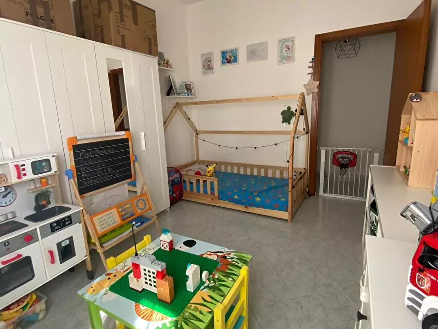 Immagine 22 di Appartamento in vendita  a Livorno