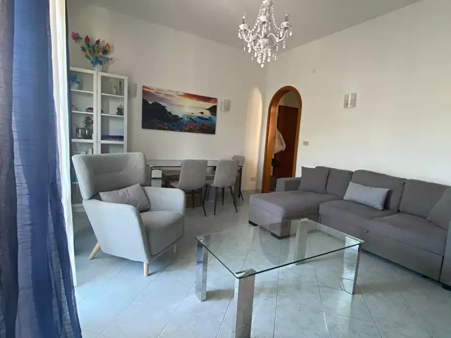 Immagine 3 di Appartamento in vendita  a Livorno