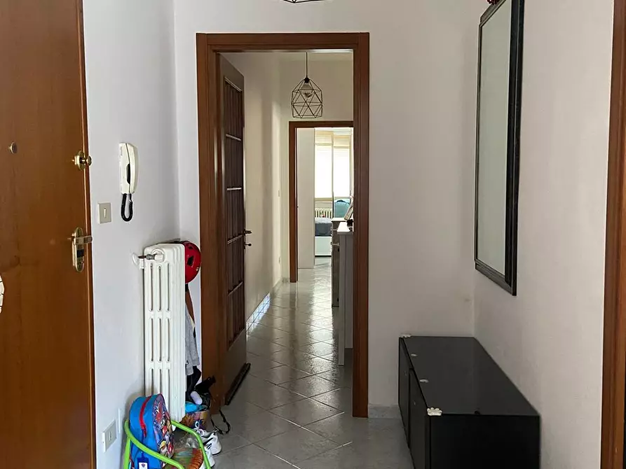 Immagine 8 di Appartamento in vendita  a Livorno