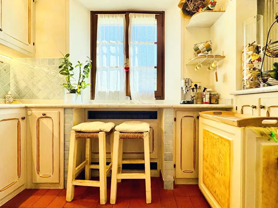 Immagine 9 di Villetta a schiera in vendita  a Seravezza