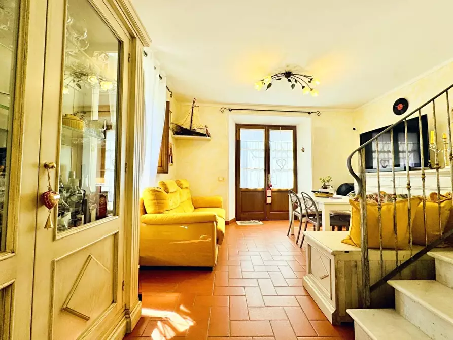 Immagine 5 di Villetta a schiera in vendita  a Seravezza