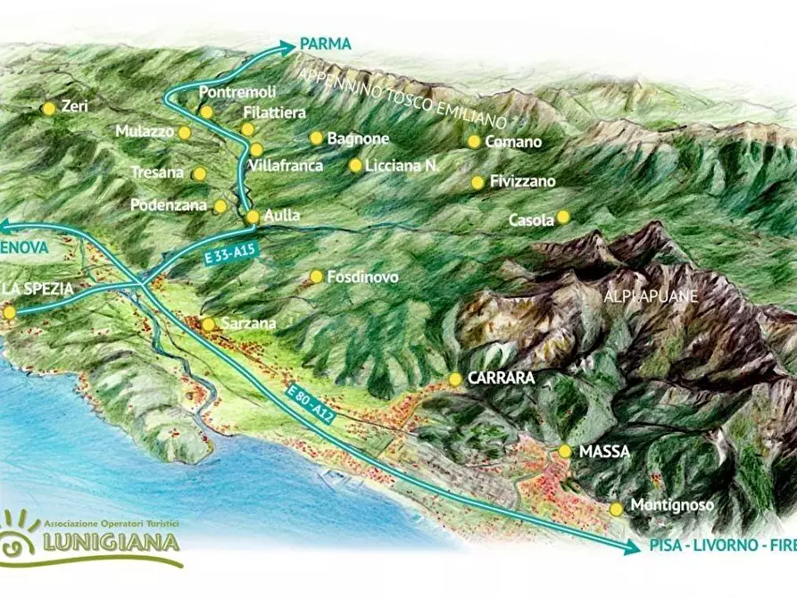 Immagine 2 di Casa colonica in vendita  a Filattiera