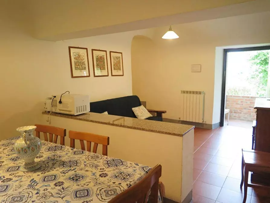 Immagine 46 di Casa colonica in vendita  a Filattiera