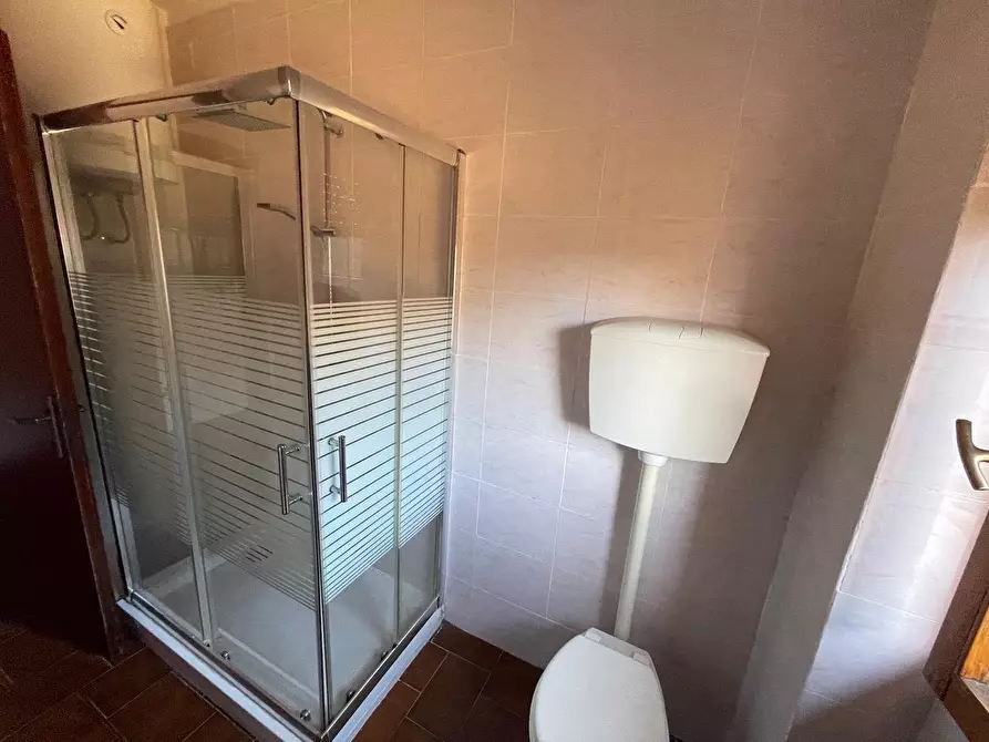 Immagine 15 di Appartamento in vendita  a Poggibonsi