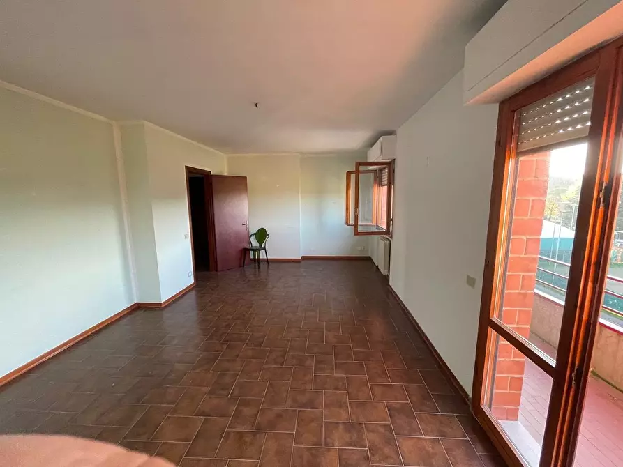 Immagine 3 di Appartamento in vendita  a Poggibonsi