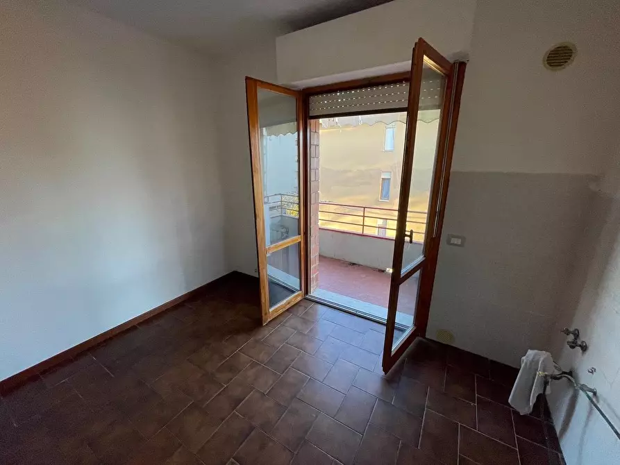 Immagine 7 di Appartamento in vendita  a Poggibonsi