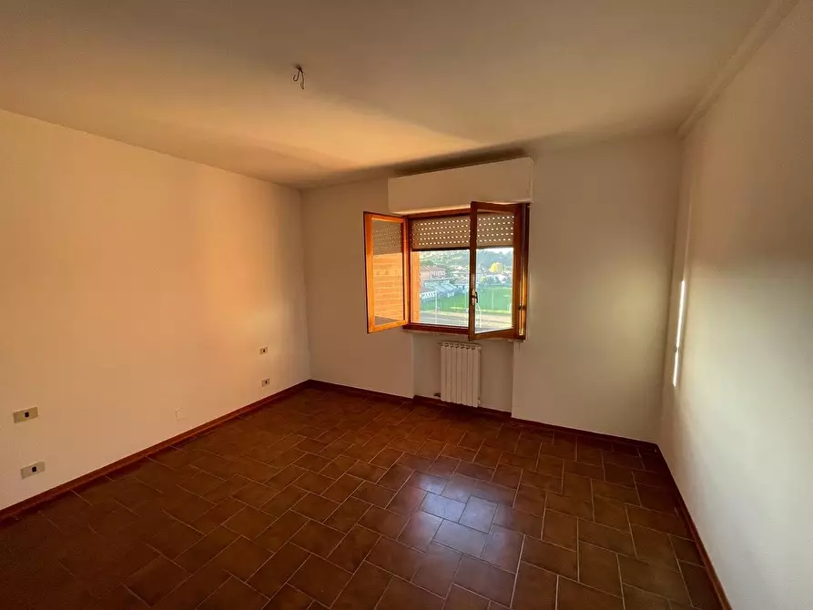 Immagine 18 di Appartamento in vendita  a Poggibonsi