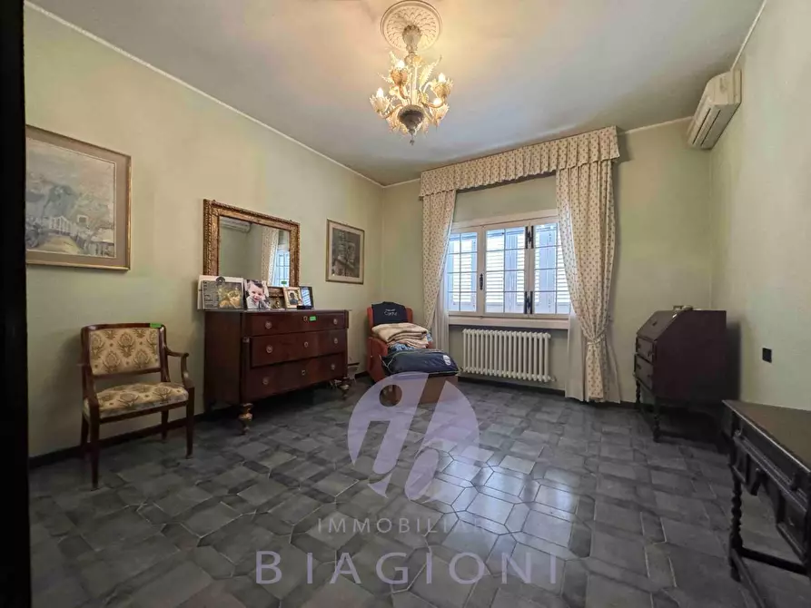 Immagine 38 di Villa in vendita  a Pietrasanta