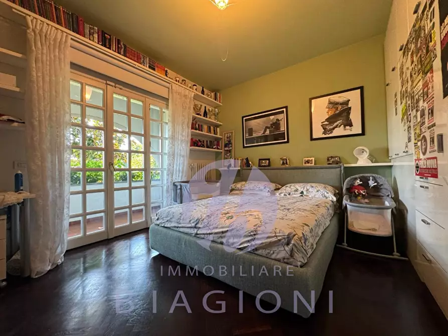 Immagine 23 di Villa in vendita  a Pietrasanta